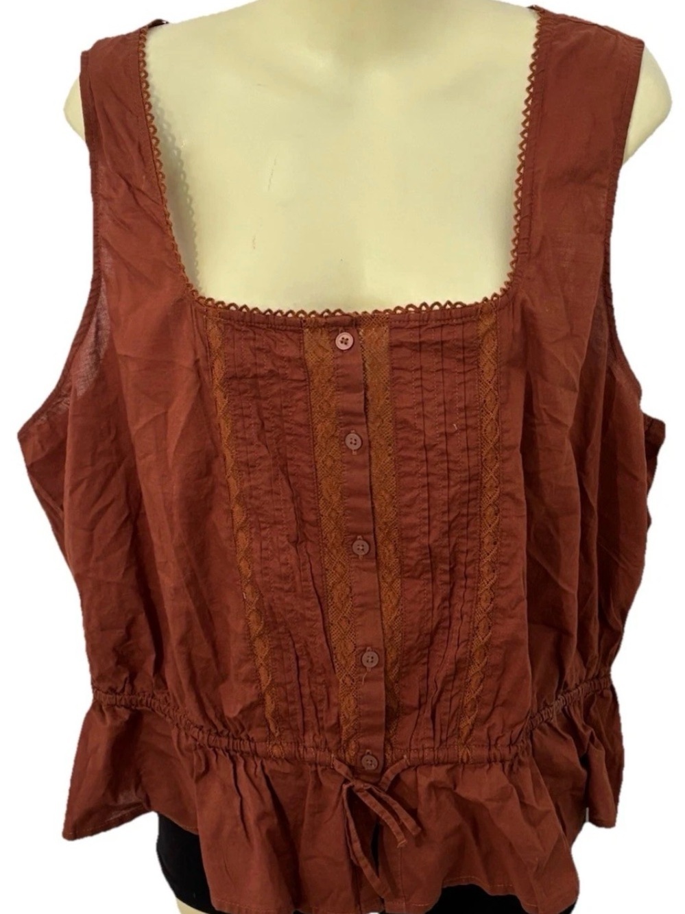 Rust Red Button-Front Sleeveless Peplum Top XL